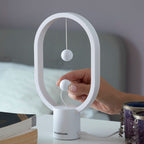 Lampe en équilibre à interrupteur magnétique Magilum InnovaGoods
